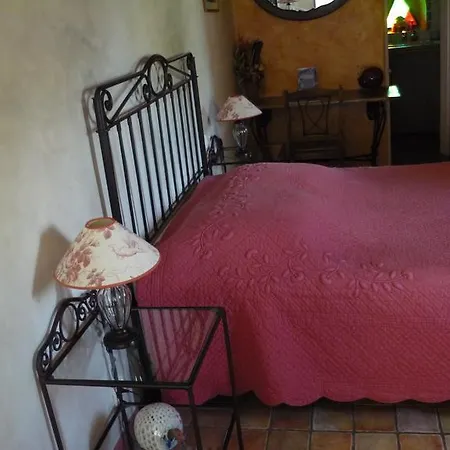 Bed & Breakfast La Burliere Gordes